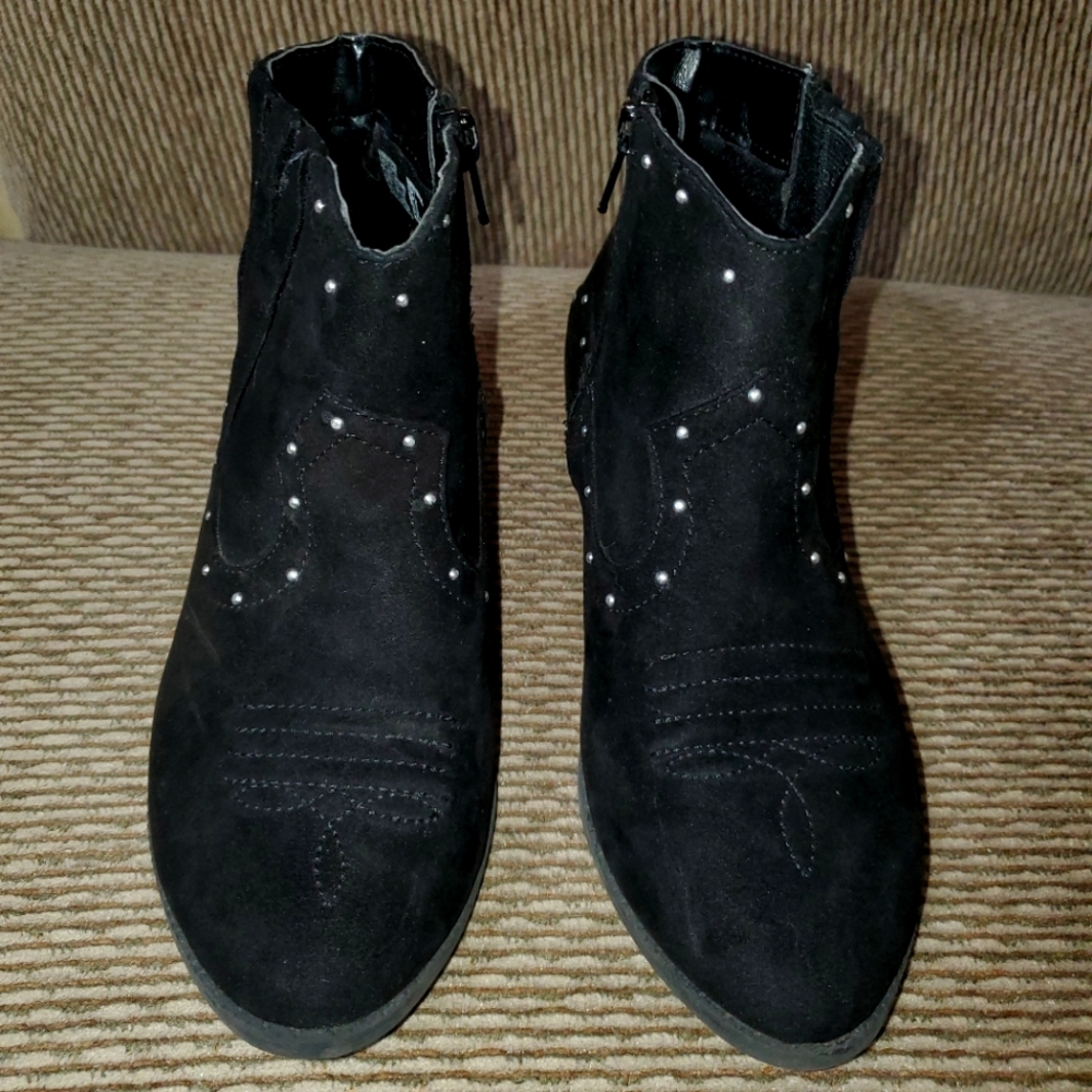 Girls Black Boots